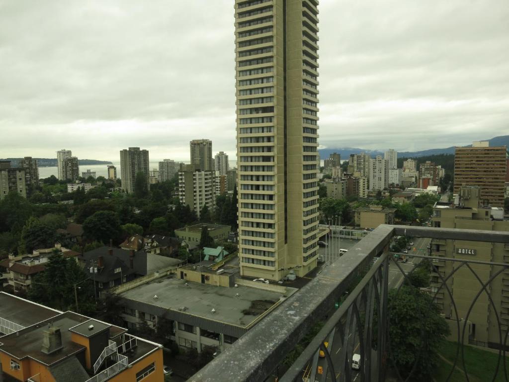 Tropicana Suite Hotel Vancouver Cameră foto