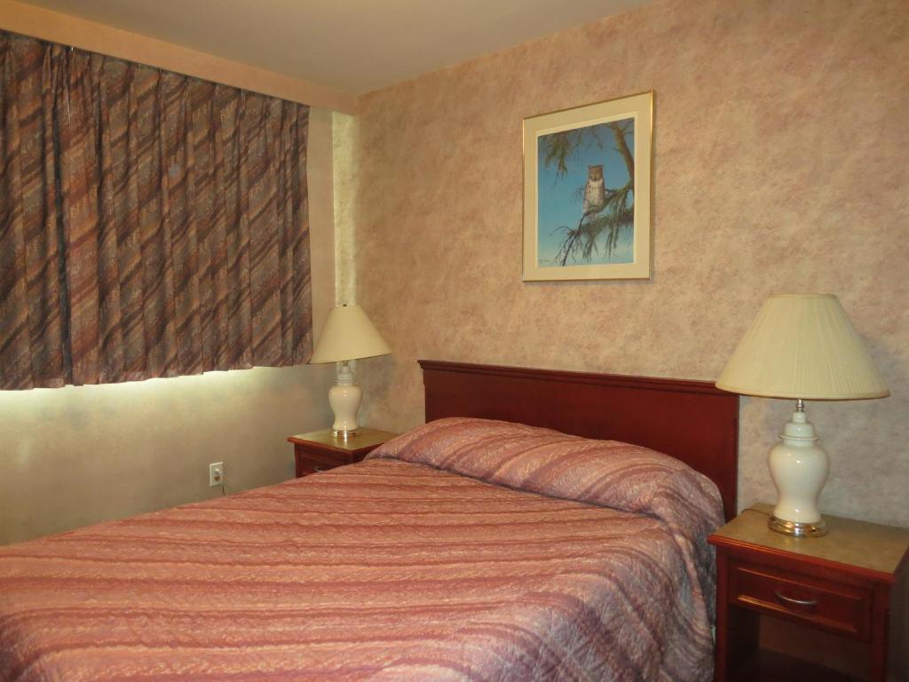 Tropicana Suite Hotel Vancouver Cameră foto